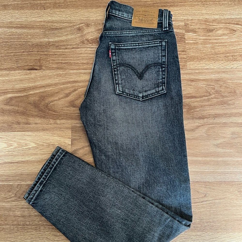 Levi’s Wedgie Jeans